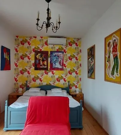 Luca Guest house