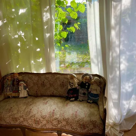 Luca Guest house *